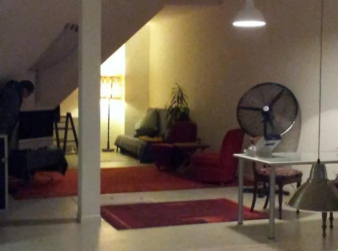 Prof Loft Berlin